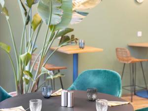 Hotels ibis Marseille Centre Euromed : photos des chambres