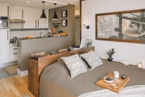 Astor - Studio et balcon à Batignolles