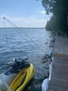 Q Estate Guest Suite heated indoor pool