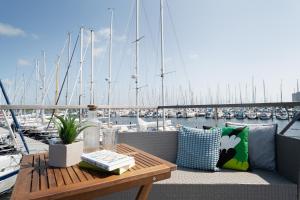 Hausboot Coworkingship