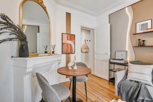 Pales - 1 chambre à Vaugirard