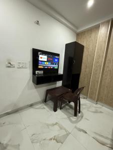 Hotel Ayodhya International