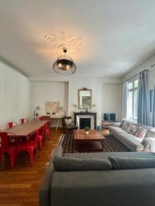 Appartements Tours - Grand appartement - centre ville parking gratuit : photos des chambres