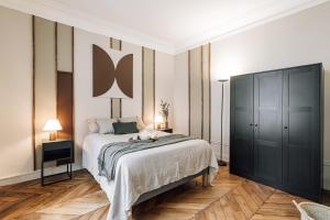 Saray - 1 chambre à Invalides