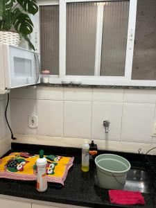 ApartamentoStudio encantador no Posto 6 em Copa.