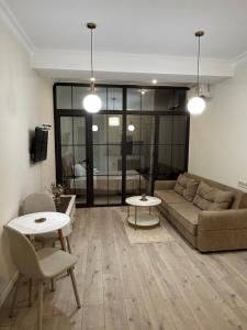 Nitsa Downtown Apartment