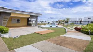 Serenity Bliss Townhouse