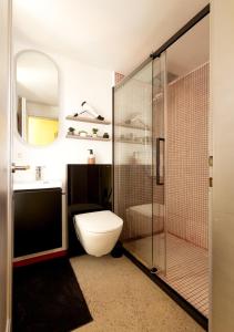 Studio Silver - Central City - Free Parking