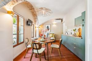 Nice Renting - CROTTI - Authentic Immersion Sea & Beach Massena