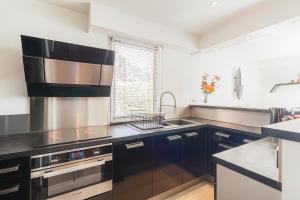 Stunning Renovated 1-Bedroom Breathtaking View