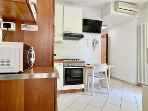 Bilocale a pochi passi dal mare - Adriatic 204