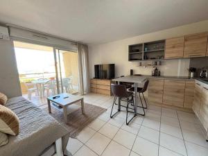 ValrasLoc - The Wave Terrace