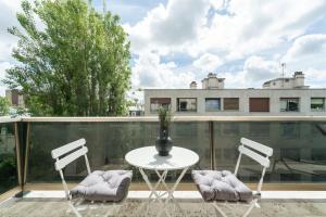 Appartements Neel - 3 chambres et balcon a Neuilly-Sur-Seine : photos des chambres