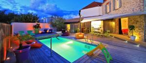 Maisons de vacances La Chaize - Villa, Suites & Spa : Villa avec Piscine Privée