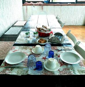 Basic Dreibettzimmer mit Gemeinschaftsbad