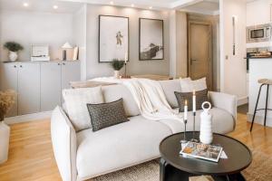 Marcos - 2 chambres et balcon à Batignolles