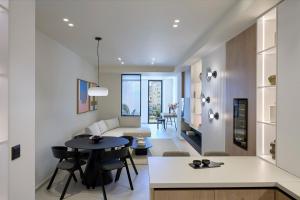 Fasma Suites Luxury Apartments in Piraeus