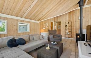 Amazing Home In Oksbøl With Sauna