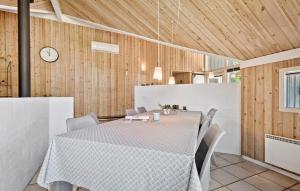Amazing Home In Oksbøl With Sauna