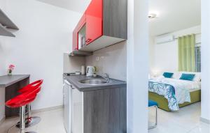 Lovely Apartment In Pula