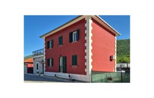 Beautiful Home In Slivno