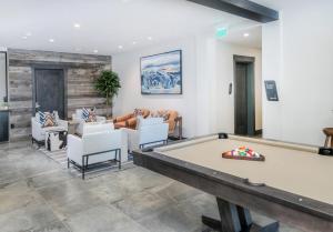 ONE Riverfront #11 - Avon