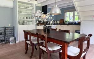 Cozy Home In Epe With House A Panoramic View