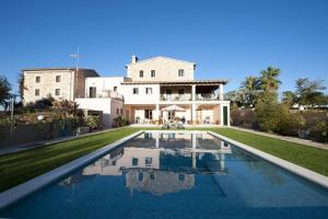 Your Dream Home in Manacor City, 1019