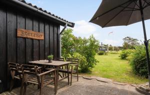 2 Bedroom Gorgeous Home In Hjørring