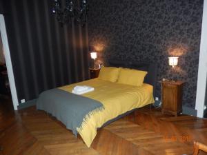 Appartements Appartement bourgeois au coeur de Lyon Quartier Terreaux Parking prive gratuit : photos des chambres