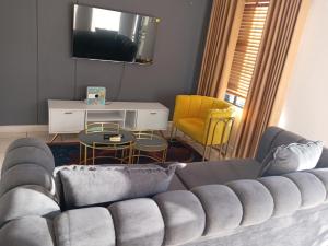 Angels Executive Suits