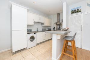 Spacious 2Bed Home - 10Min to Clifton Down Station