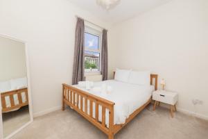 Spacious 2Bed Home - 10Min to Clifton Down Station