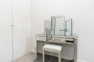 Spacious 2Bed Home - 10Min to Clifton Down Station