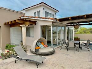 Casa Caracol Beachfront and Private Pool Villa