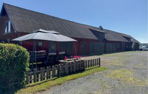 1 Bedroom Nice Apartment In Aneby