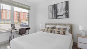 Landing at the Arts District