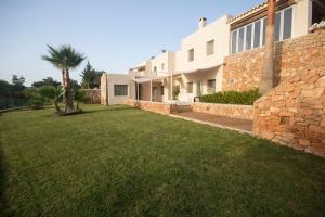 Enchanting Santa Gertrudis 6 Bedroom Villa, 1019