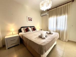 STAY Sunny Palms Penthouse