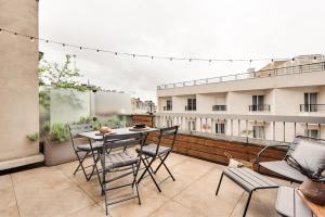 Appartements Orhy - 2 chambres et terrasse a Porte Dauphine : photos des chambres
