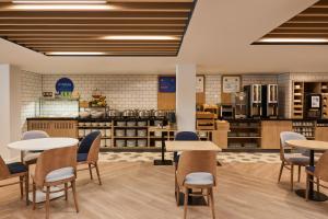 Holiday Inn Express London Limehouse by IHG