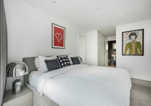 Exceptional two bedroom of the South Tower