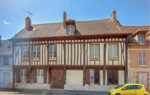 2 Bedroom Nice Apartment In Les Andelys