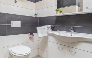 Awesome Apartment In Pula With Wifi