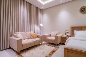 Malfaa Premium Boho Studio