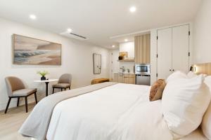 Casa Riviera - Boutique Suites in Downtown Santa Barbara