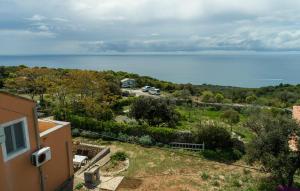 2 Bedroom Lovely Apartment In Veli Losinj 