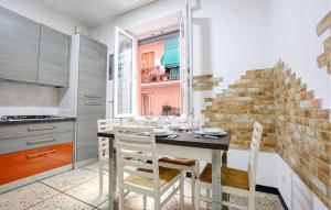 Cozy Apartment In Chiavari With Wifi