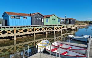 Appartements Lovely Apartment In La Rochelle With Wifi : photos des chambres