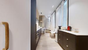 194 Suite Maison parisienne